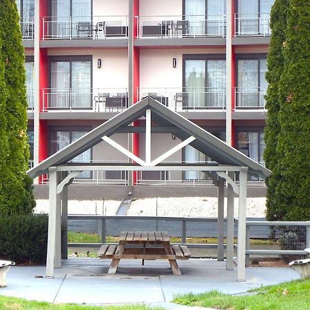Hawthorn Extended Stay By Wyndham Chambersburg Exterior foto